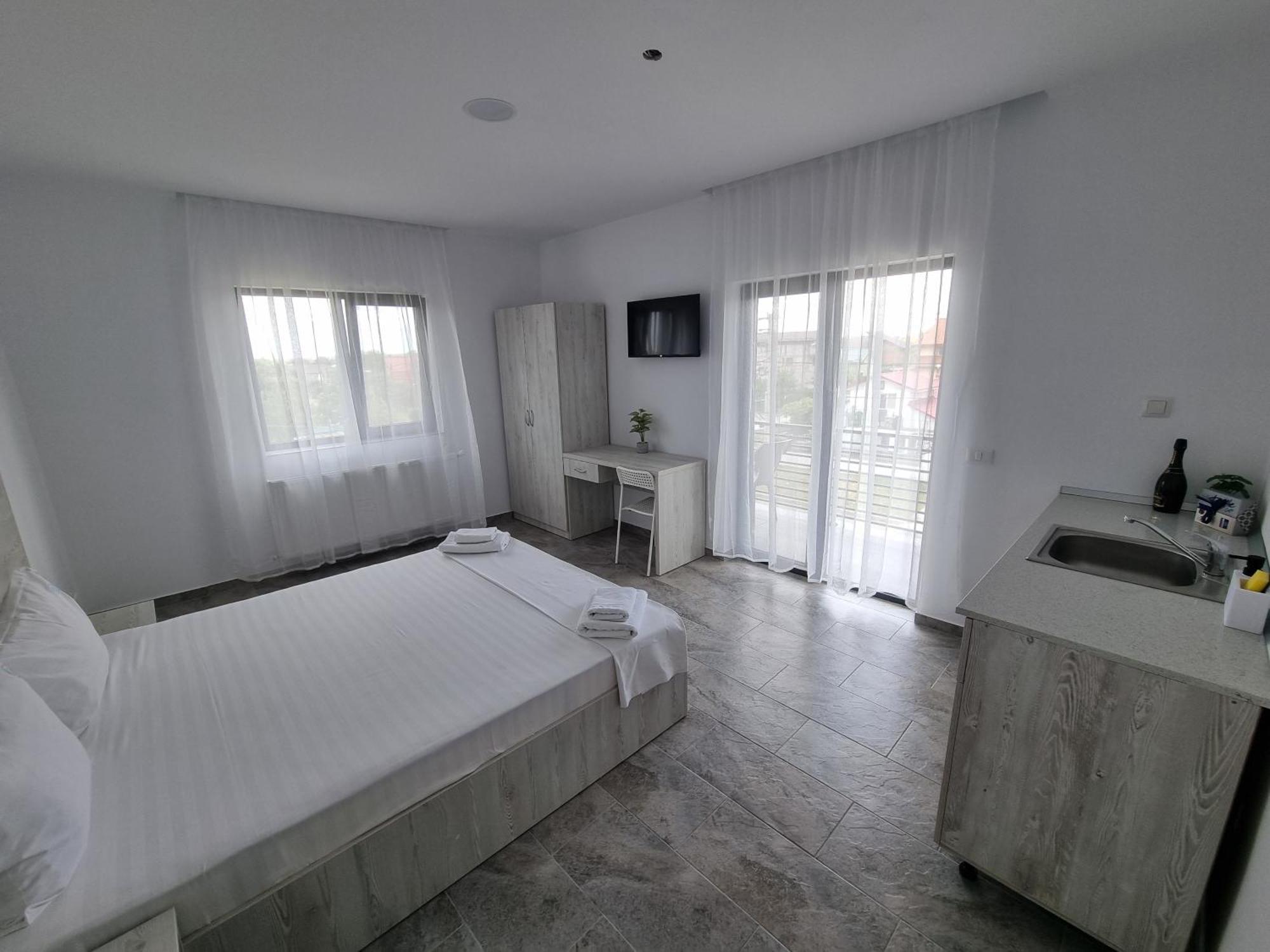 Casa Mathias Hotel Eforie Bagian luar foto