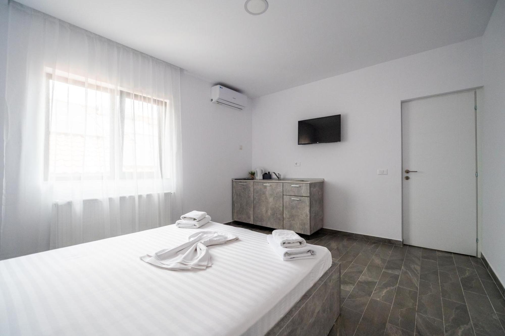Casa Mathias Hotel Eforie Bagian luar foto